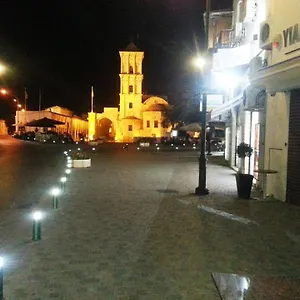 103 Elegant 2 Bed With Free Wifi, Ac, Pool & Gym! Larnaca