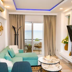 Lazuli Sea View Beachfront Ap 21 Larnaca